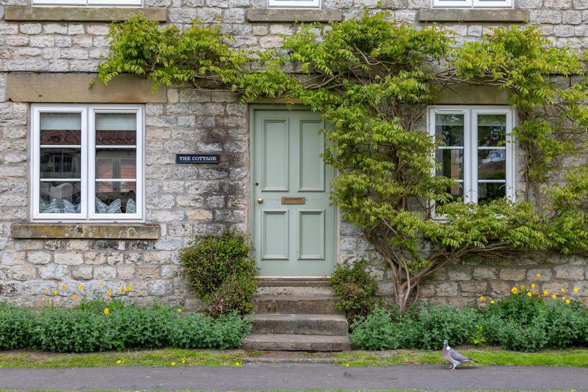 Pretty Yorkshire Stone Cottage Harome Exteriör bild